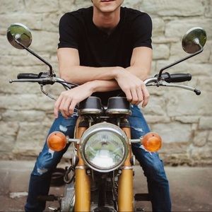 Meet your Posher, Jesse